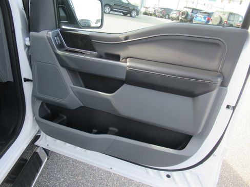 Used 2022 Ford F150 XLT w/ Equipment Group 302A High image 14