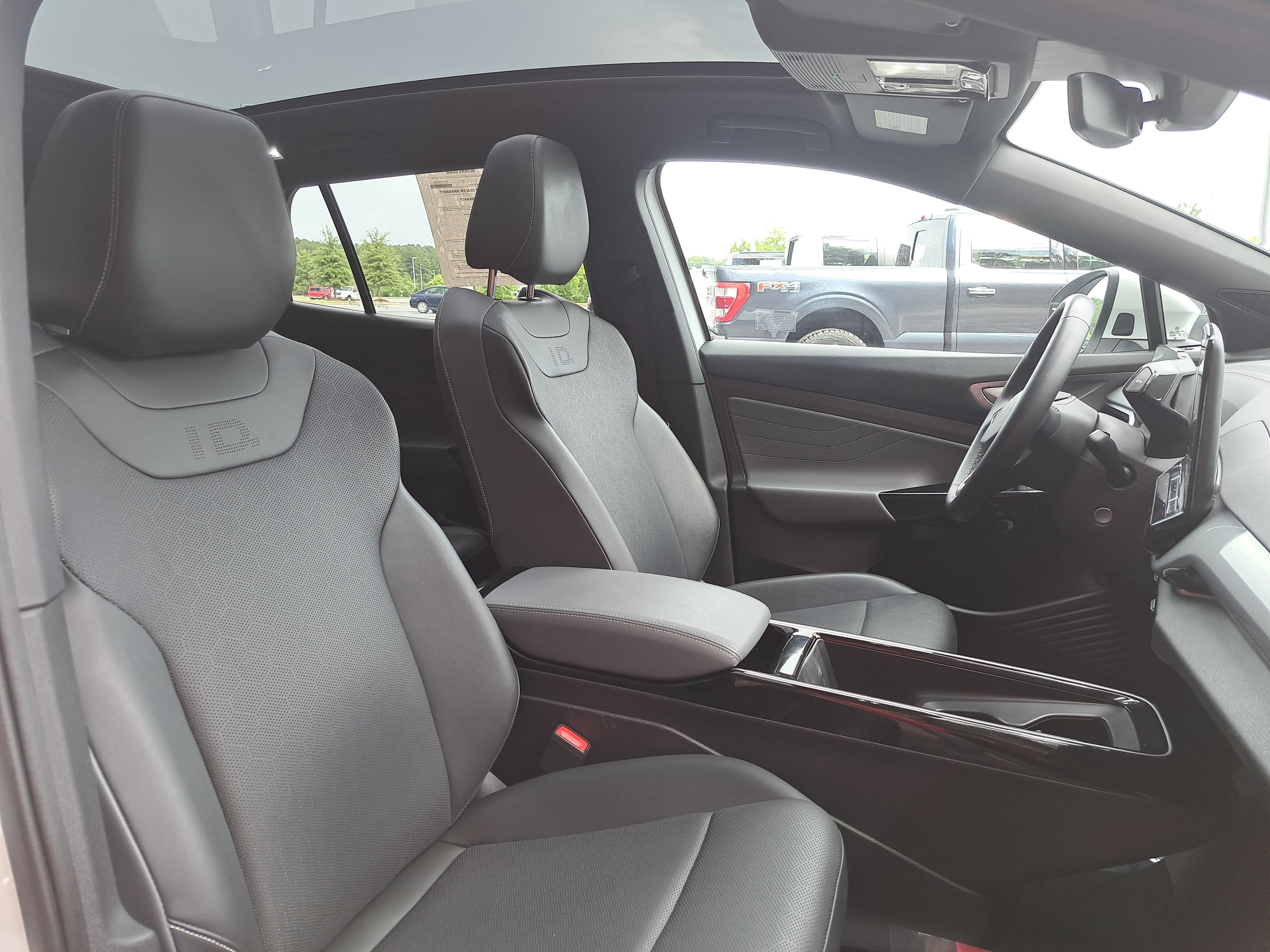 Certified 2023 Volkswagen ID.4 S RWD image 10