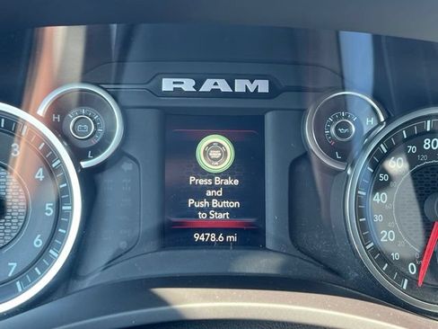 Used 2023 RAM 2500 Big Horn w/ Level 1 Equipment Group AWD/4WD image 13