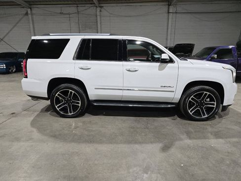 Used 2017 GMC Yukon Denali w/ Open Road Package AWD/4WD image 15