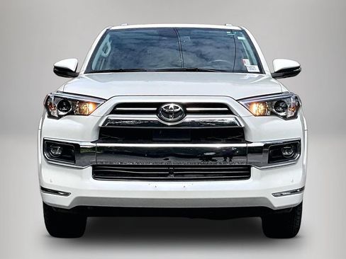 Used 2023 Toyota 4Runner Limited RWD image 3