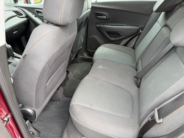 Used 2017 Chevrolet Trax LS FWD image 9