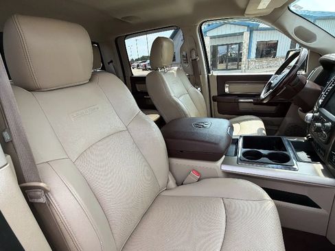 Used 2013 RAM 1500 Laramie w/ Convenience Group AWD/4WD image 84