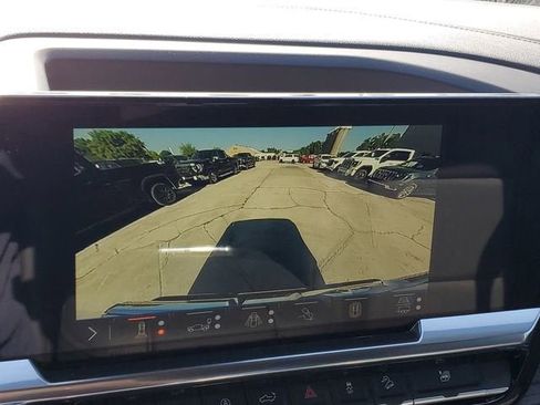 New 2026 GMC Sierra 1500 SLT image 24