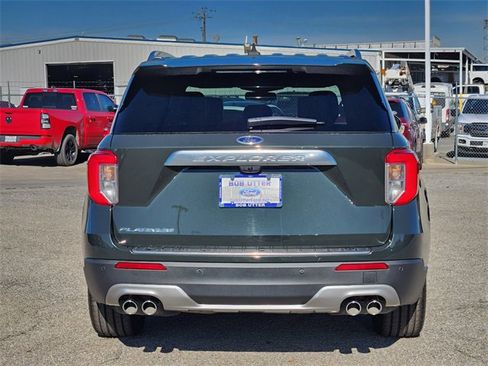 Used 2023 Ford Explorer Platinum w/ Technology Package image 6