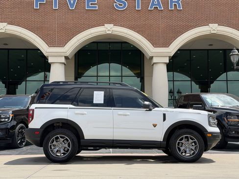 Certified 2024 Ford Bronco Sport Badlands w/ Premium Package AWD/4WD image 3