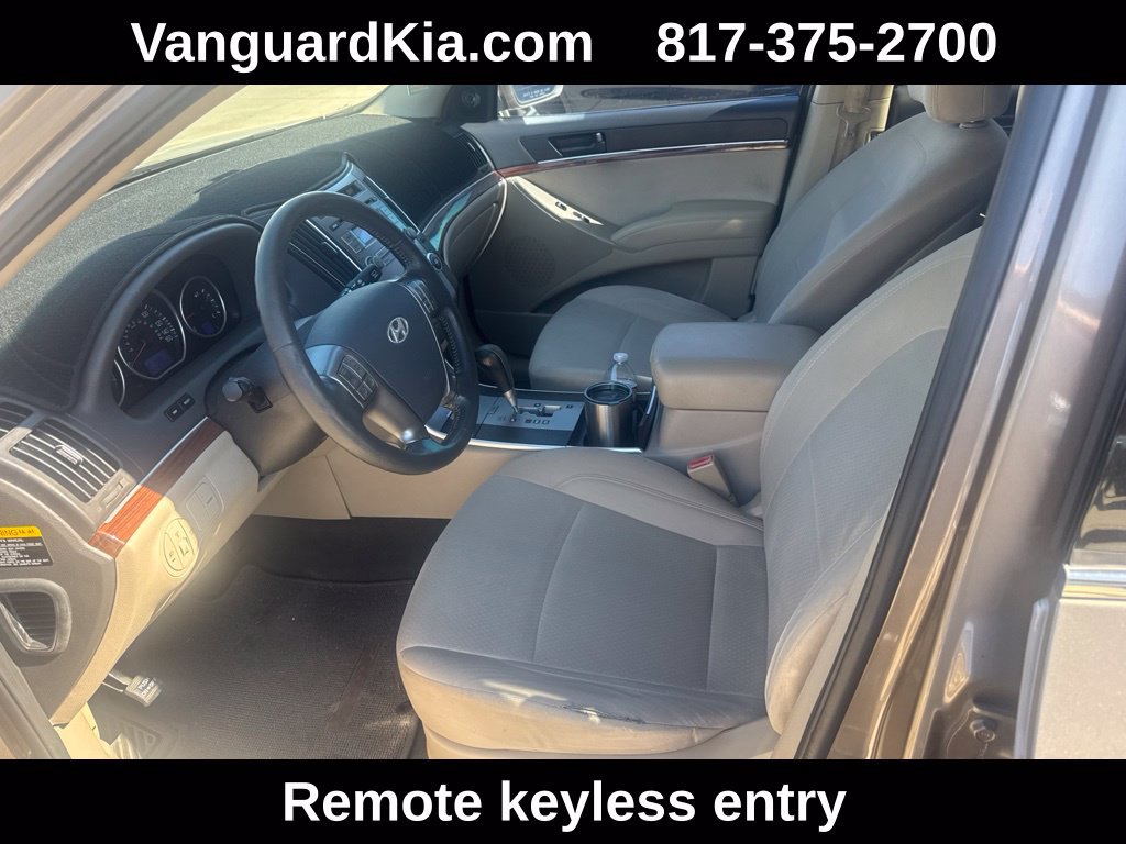 Used 2010 Hyundai Veracruz GLS FWD image 7