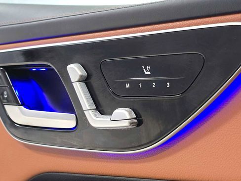 Used 2023 Mercedes-Benz GLC 300 4MATIC image 23