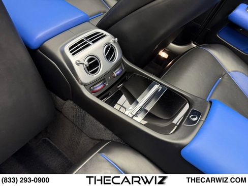 Used 2019 Rolls-Royce Dawn RWD image 38