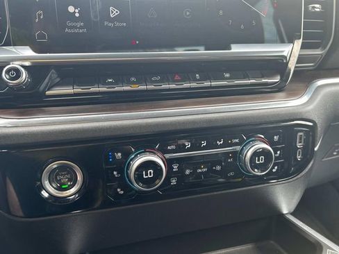 Used 2023 GMC Sierra 1500 SLT w/ SLT Premium Package image 29