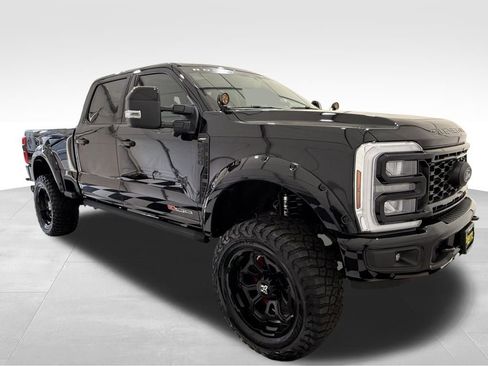 New 2026 Ford F250 Lariat w/ Black Appearance Package image 6