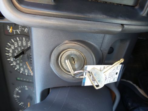 Used 1997 Toyota Land Cruiser AWD/4WD image 22