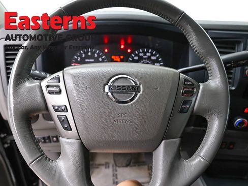Used 2020 Nissan NV 3500 Passenger RWD image 10