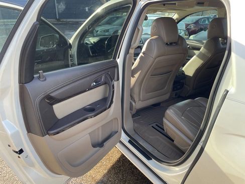 Used 2015 GMC Acadia Denali image 13