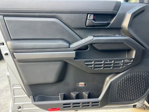 Used 2025 Toyota Tacoma SR5 image 12