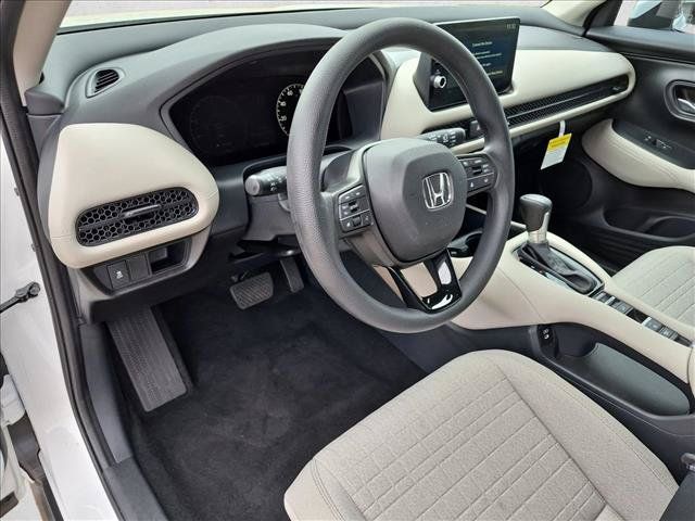 Certified 2027 Honda HR-V LX image 10