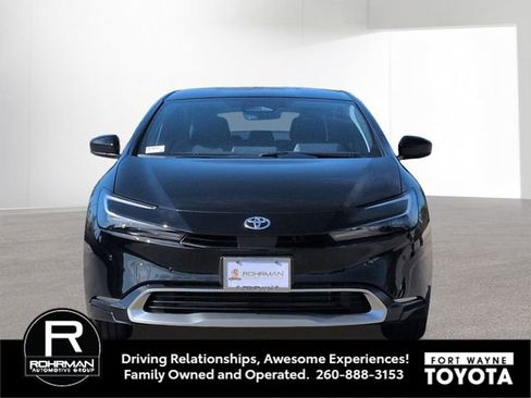 New 2026 Toyota Prius Plug-In Hybrid image 2
