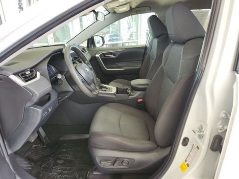 Certified 2023 Toyota RAV4 Woodland Edition image 18