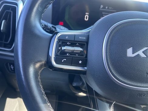 Used 2024 Kia Sorento X-Line EX image 10