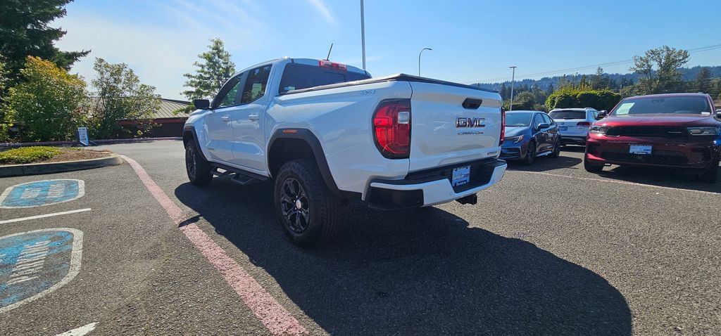 Used 2023 GMC Canyon Elevation w/ Elevation Premium Package AWD/4WD image 5