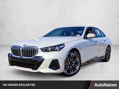 Used 2026 BMW 530i xDrive AWD/4WD image 1