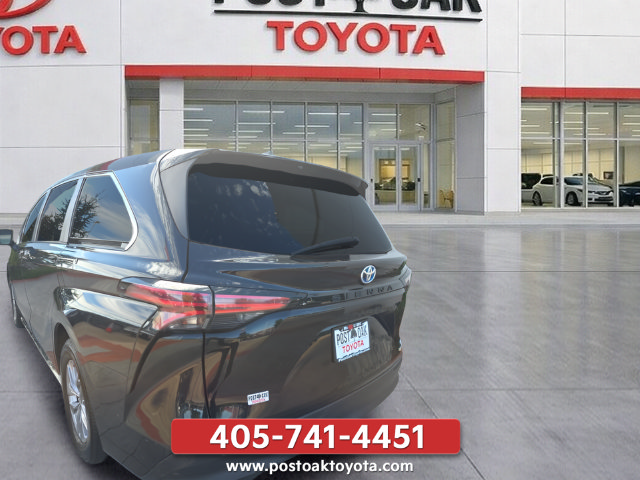 Used 2022 Toyota Sienna LE FWD image 5