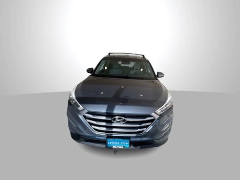 Used 2017 Hyundai Tucson SE w/ SE Popular Package 02 AWD/4WD image 3