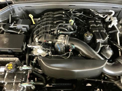 Used 2023 Dodge Durango GT image 10