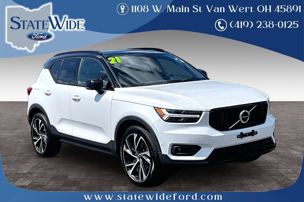 Used 2021 Volvo XC40 T5 R-Design w/ Advanced Package AWD/4WD image 1