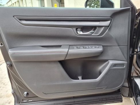 Used 2025 Honda CR-V Sport image 20