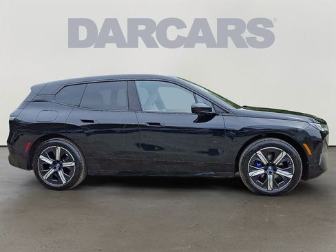 Used 2024 BMW iX xDrive50 w/ Sport Package AWD/4WD image 7