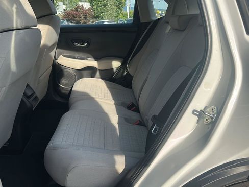 Used 2025 Honda HR-V LX image 14
