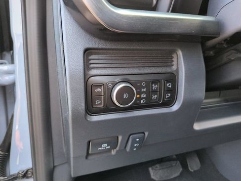 New 2026 Ford F350 Lariat w/ Lariat Premium Package AWD/4WD image 13