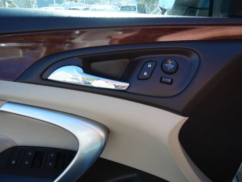 Used 2014 Buick Regal AWD image 14