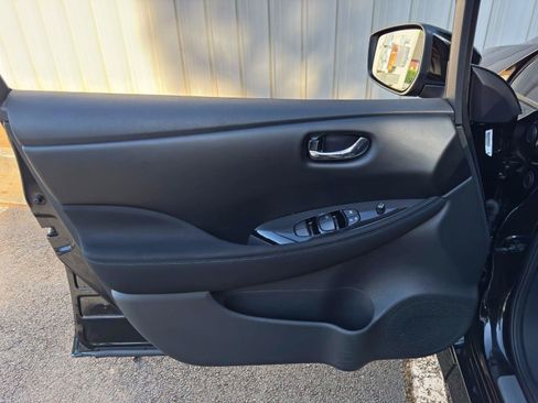Used 2025 Nissan Leaf SV Plus FWD image 36