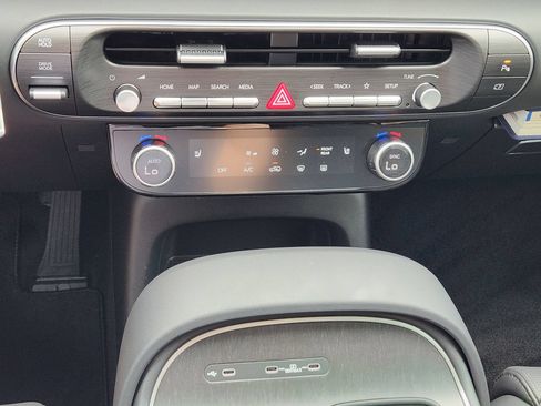 Used 2026 Hyundai Palisade SEL FWD image 17