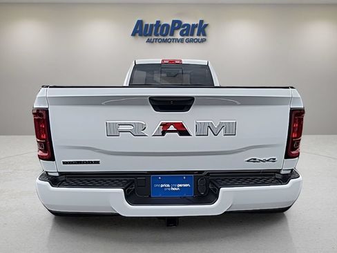Used 2025 RAM 3500 Big Horn AWD/4WD image 7