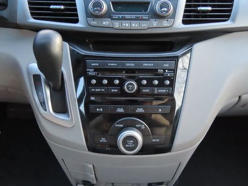 Used 2011 Honda Odyssey EX-L image 24