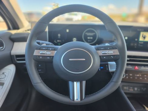 New 2025 Hyundai Sonata Limited image 15