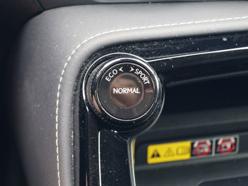 Used 2024 Lexus NX 250 FWD w/ Premium Package image 28