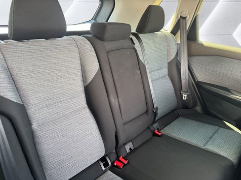 Used 2023 Nissan Rogue SV image 16