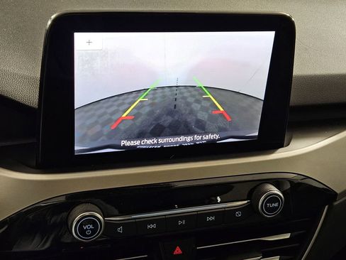 Used 2021 Ford Escape SE w/ SE Sport Appearance Package image 14