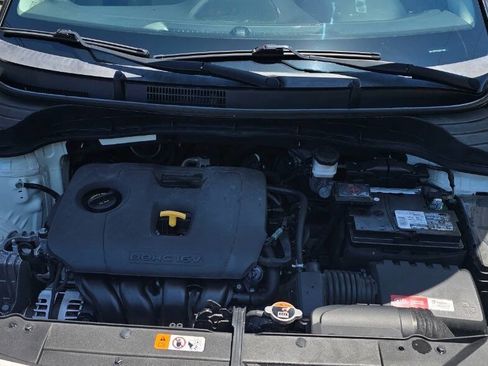 Used 2021 Kia Soul LX FWD image 31
