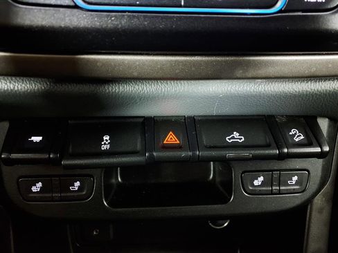 Used 2016 Chevrolet Colorado Z71 image 22