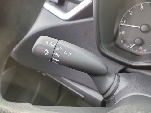 Certified 2025 Toyota Corolla LE image 30