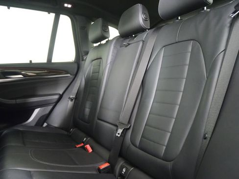 Used 2018 BMW X3 xDrive30i w/ Executive Package image 16