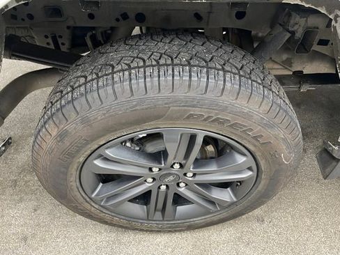 Used 2023 Ford F150 Lariat w/ Equipment Group 502A High image 17