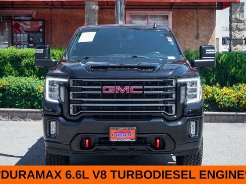 Used 2023 GMC Sierra 2500 AT4 AWD/4WD image 3