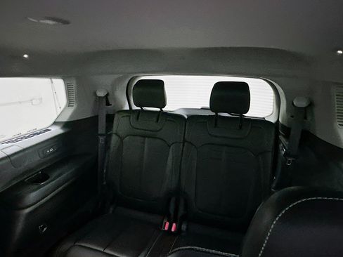 Used 2023 Jeep Grand Cherokee L Limited w/ Trailer Tow Group (B) image 29