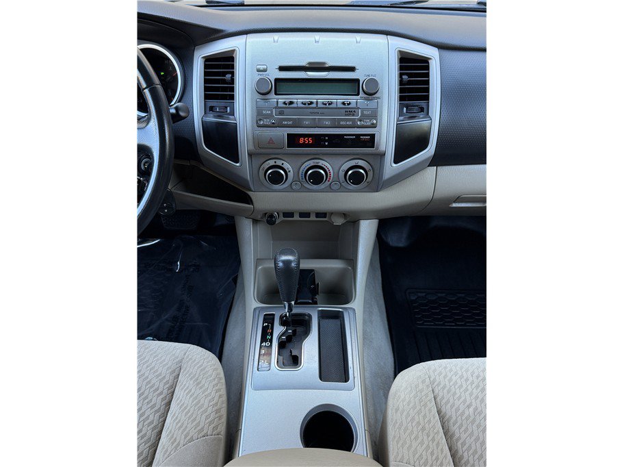 Used 2009 Toyota Tacoma PreRunner w/ SR5 Pkg #2 RWD image 10